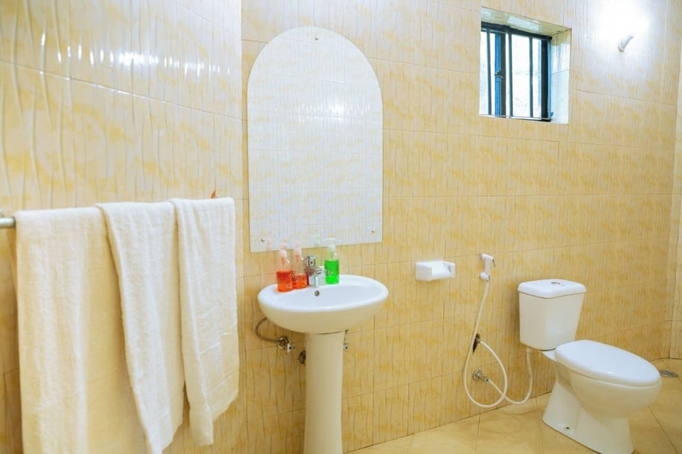 Free toiletries, towels, soap, shampoo