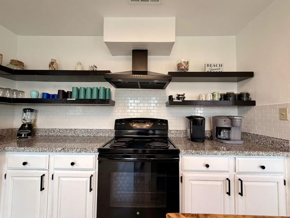 Fully equipped kitchen!