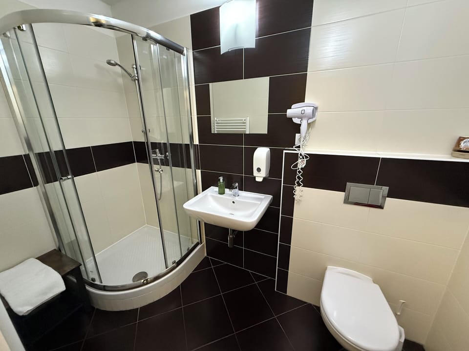 Comfort Twin Room | Free WiFi