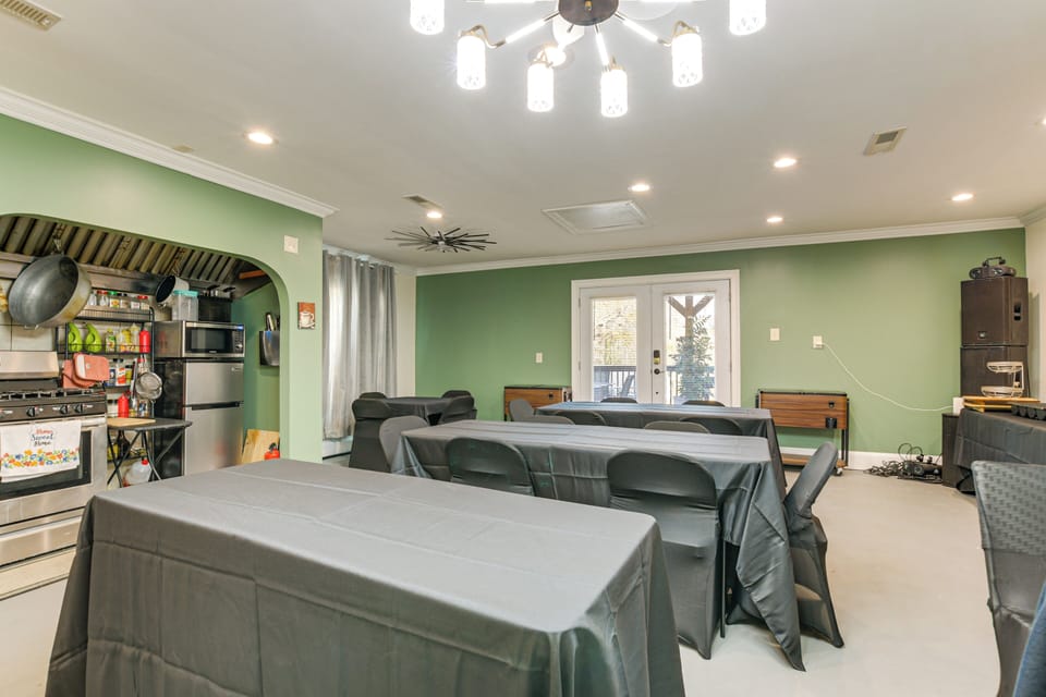 House (Multiple Bedrooms) | Interior