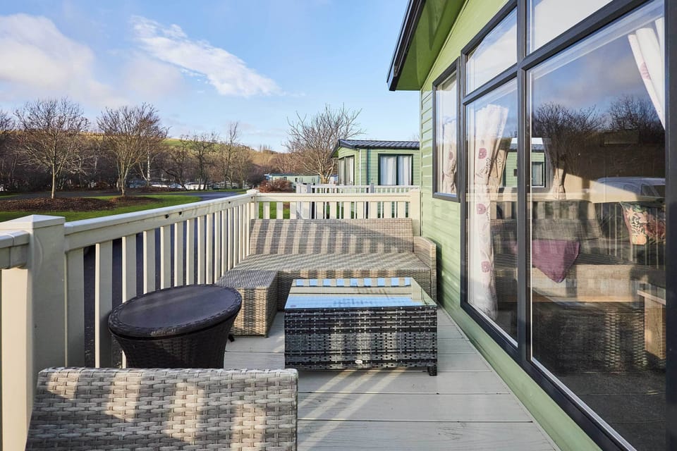 421 Wooler Park, Wooler - Host & Stay