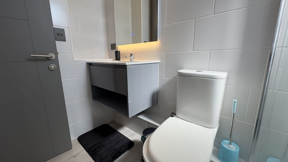 Apartment | Bathroom