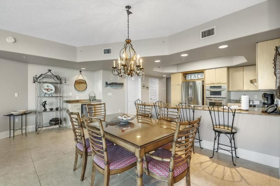 Condo, Multiple Beds (Caribe B603) | Dining