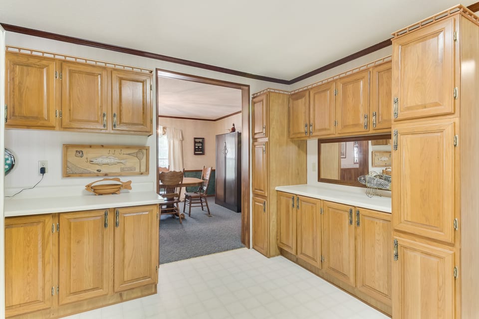 House 1: Kitchen