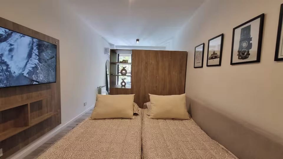 Studio | Living area