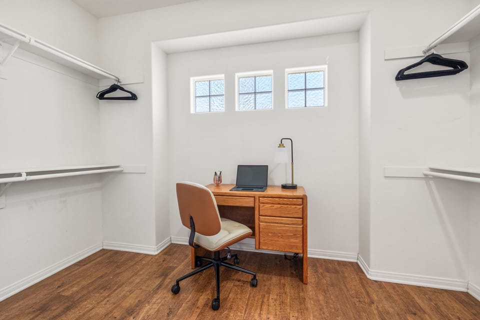 Office space in Bedroom 1
