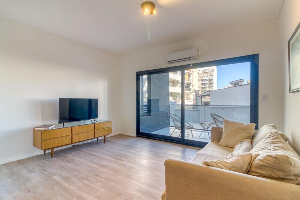 Studio | Living area