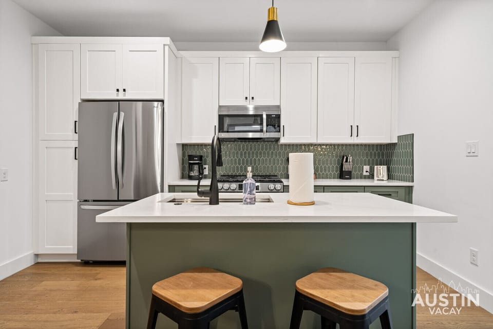 Island dreams and midnight snacks begin here—pull up a stool and plot.