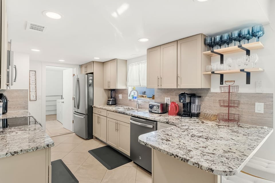 Large kitchen with plenty of counter space