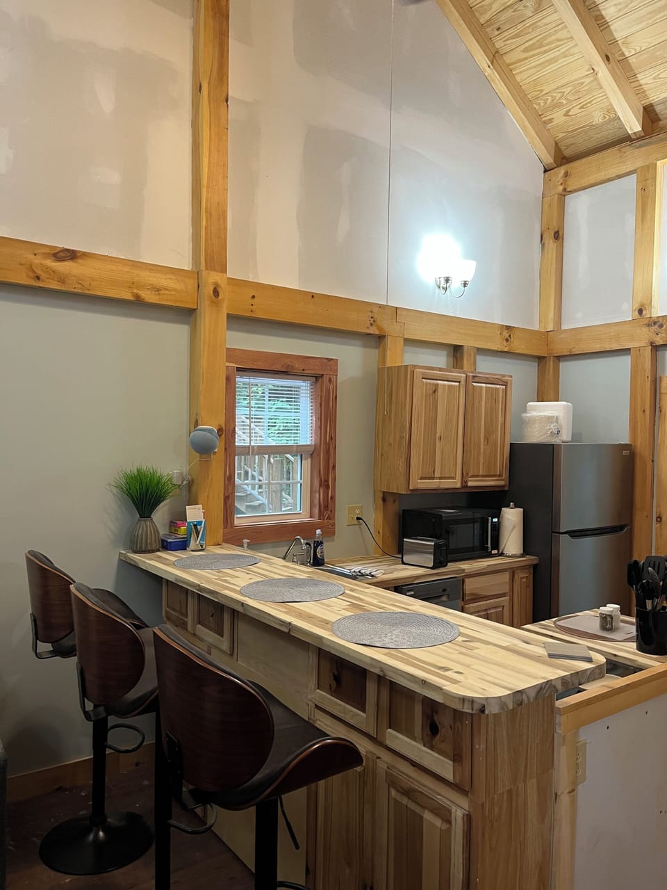 Kitchen bar