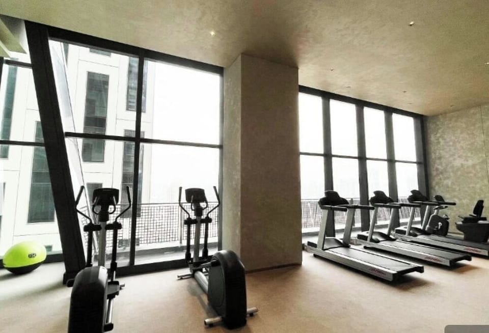 Century Spire Condominium Apartment hotel in Makati