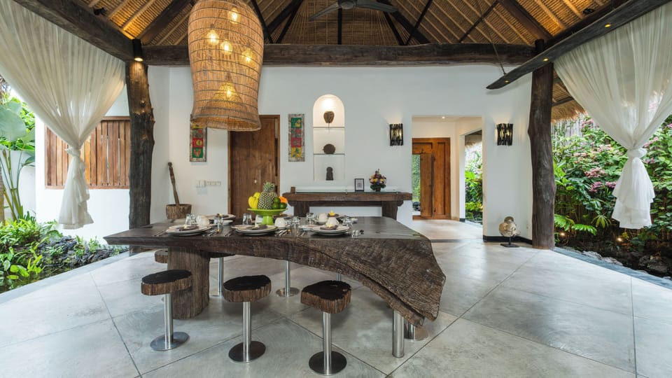 Villa, Pool View | Dining room