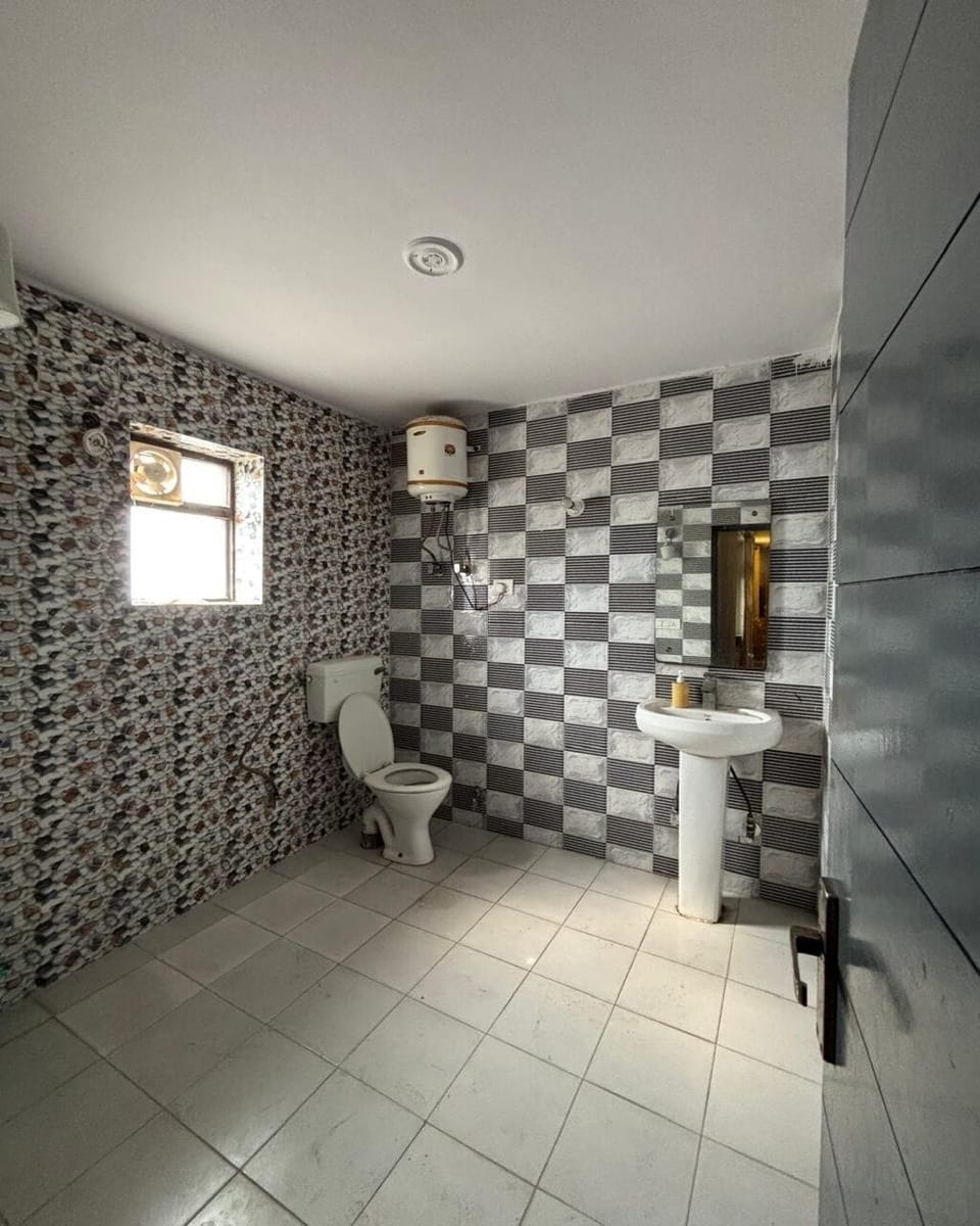 Deluxe Double Room | Bathroom | Soap