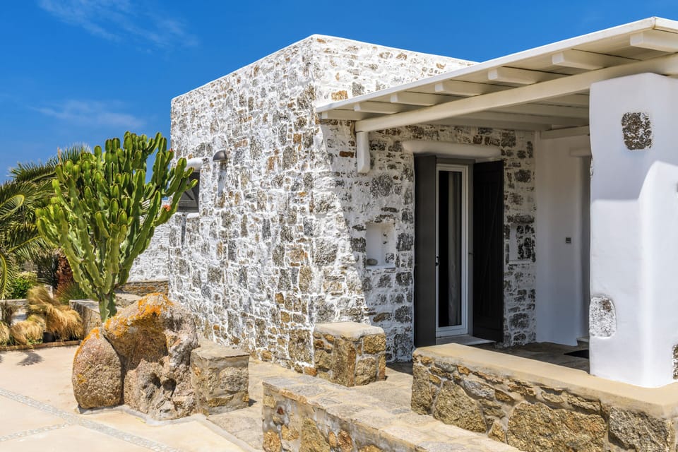Villa | Exterior detail