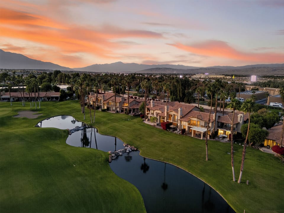 Neighborhood view.