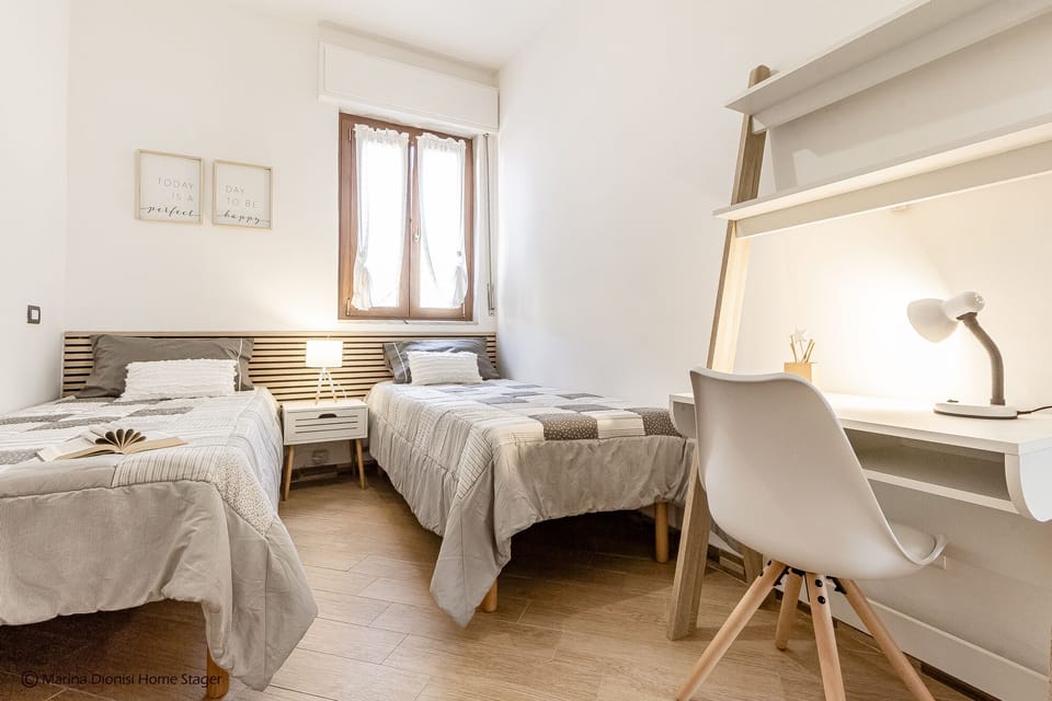 Apartment | Iron/ironing board