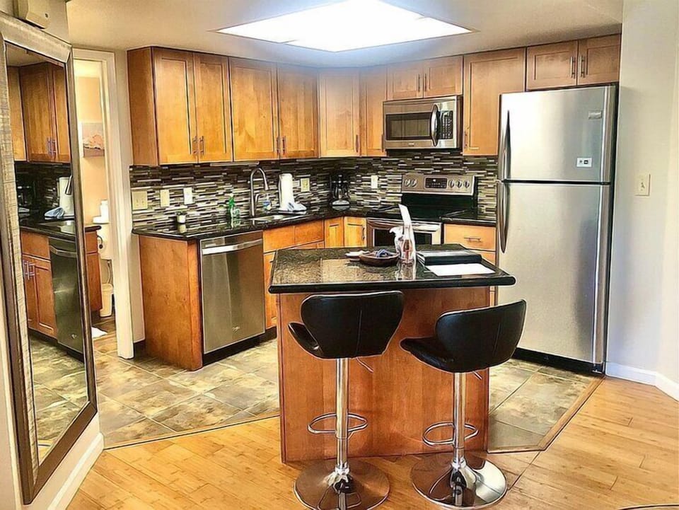 Counter seating.