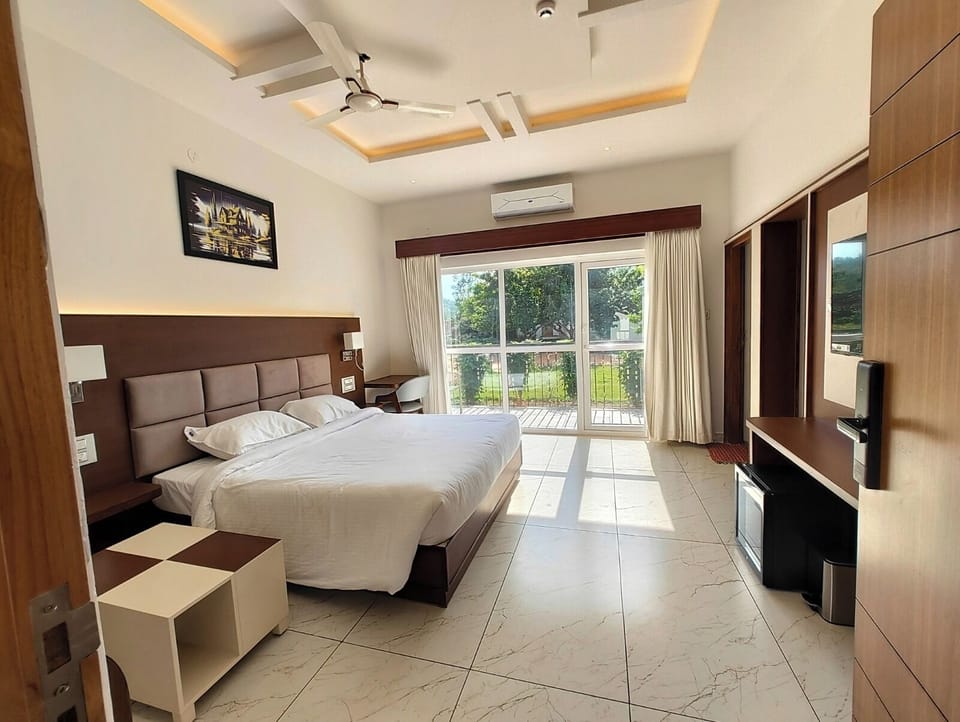 Studio Suite | Free WiFi, bed sheets