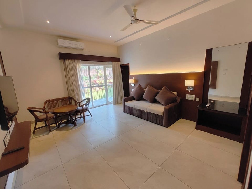Studio Suite | Free WiFi, bed sheets