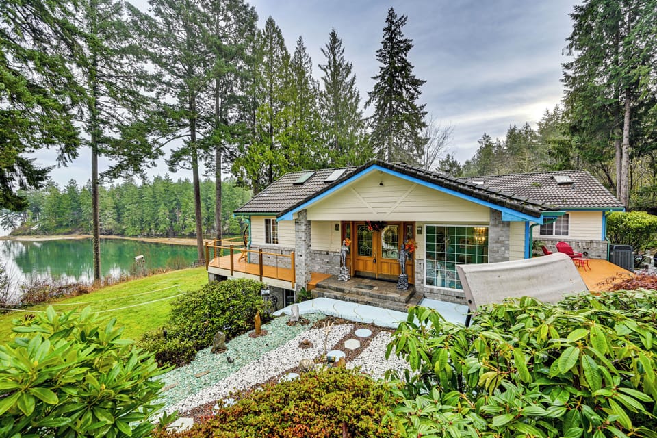 House (3 Bedrooms) | Front of property
