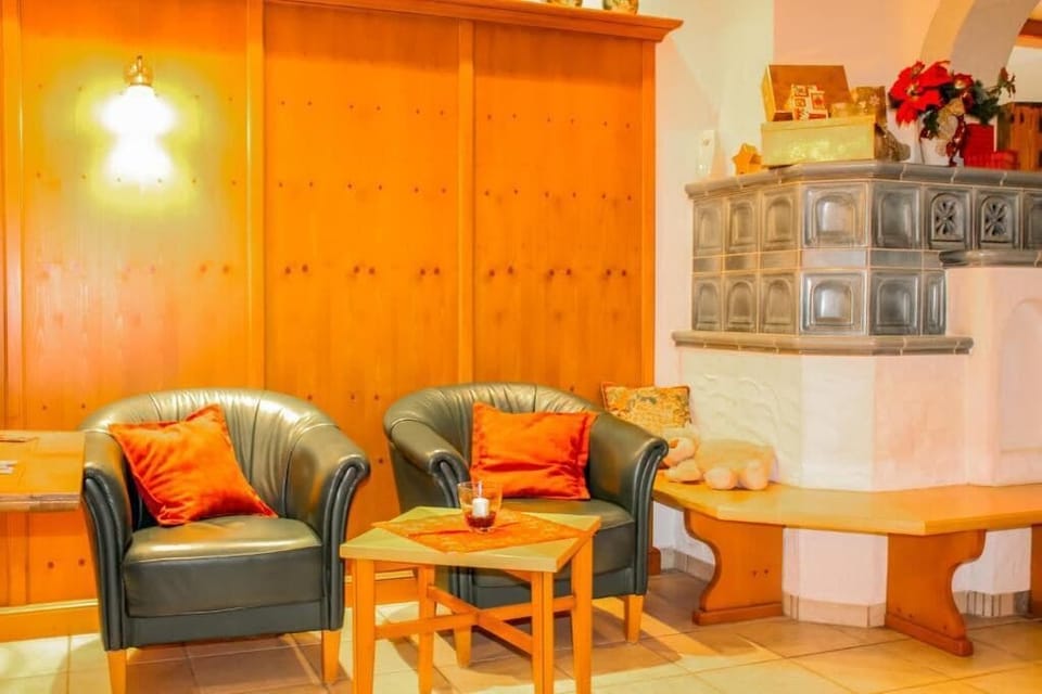 Comfort Quadruple Room | Lobby