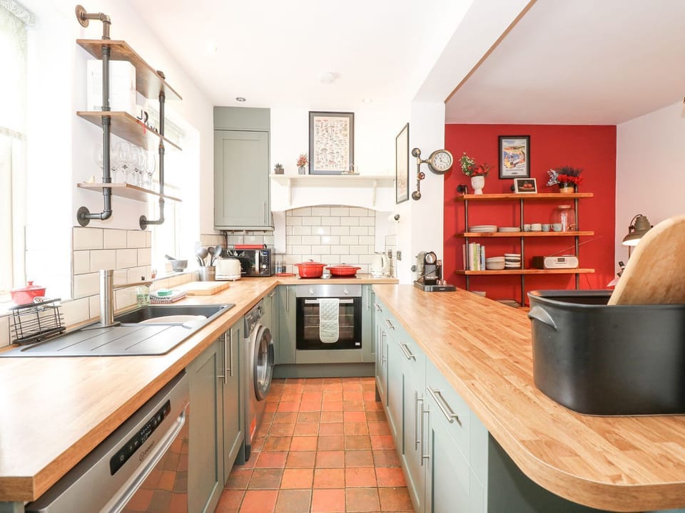 Fridge, dishwasher, toaster, cookware/dishes/utensils