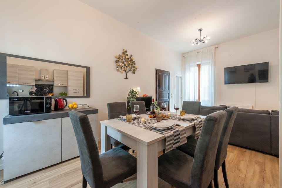 Apartment (3 Bedrooms) | Interior