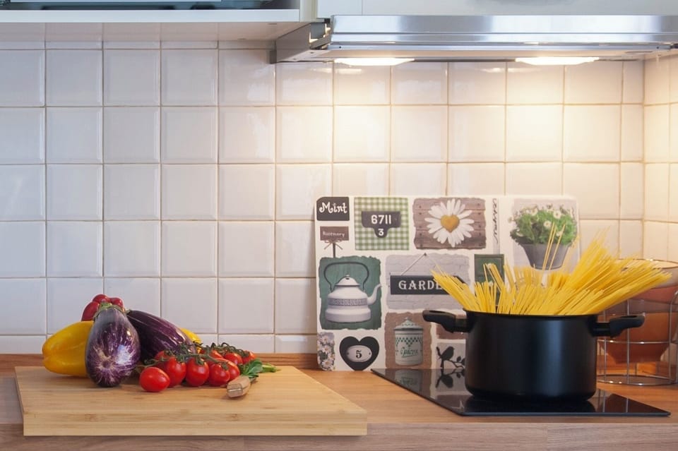 Apartment (1 Bedroom) | Private kitchen | Microwave, espresso maker, electric kettle