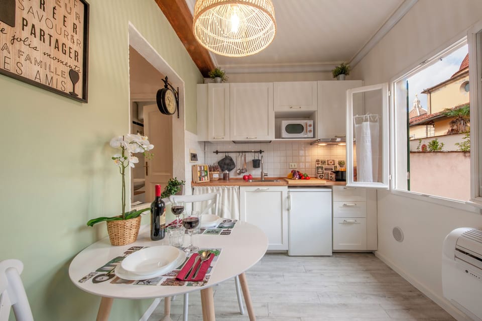 Apartment (1 Bedroom) | Private kitchen | Microwave, espresso maker, electric kettle