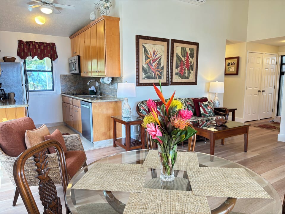 Makani A Kai B1- Living Room and Dining Room