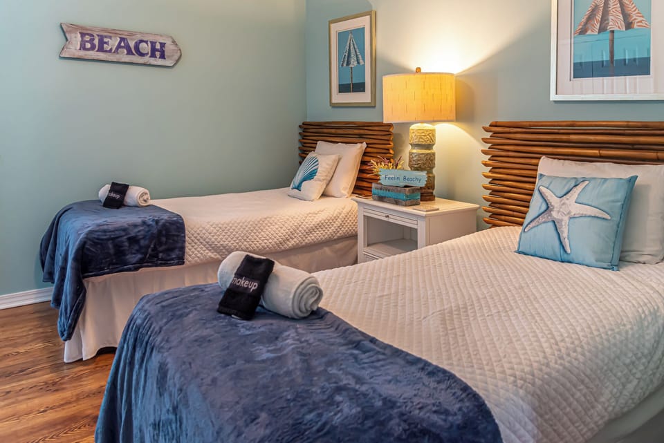 Guest bedroom 2