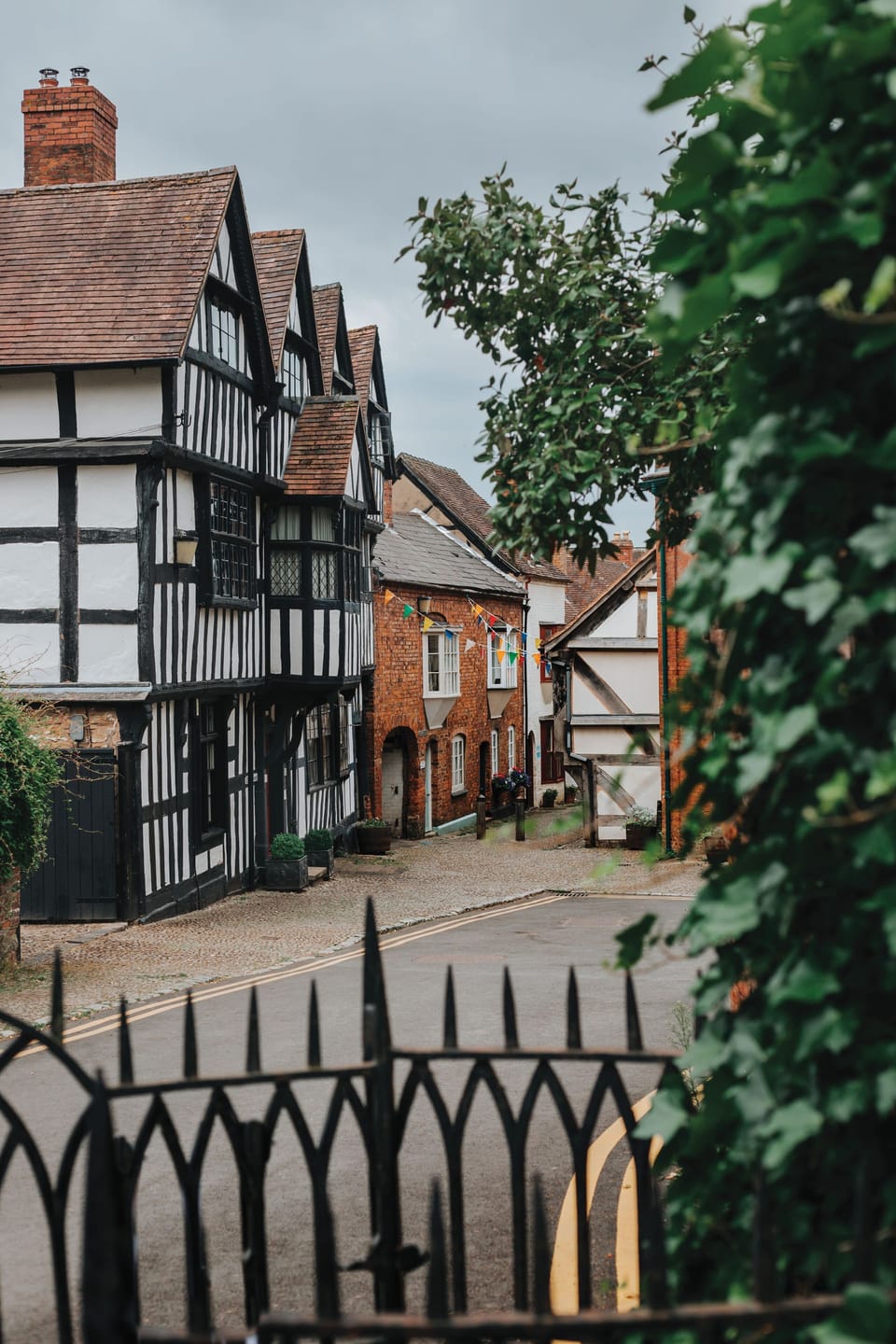 When you head into historic Ledbury, you'll realise why it was ranked in the top 12 prettiest towns to live in The Telegraph in 2023. And the local Herefoodie scene boast many great cafes and restaurants