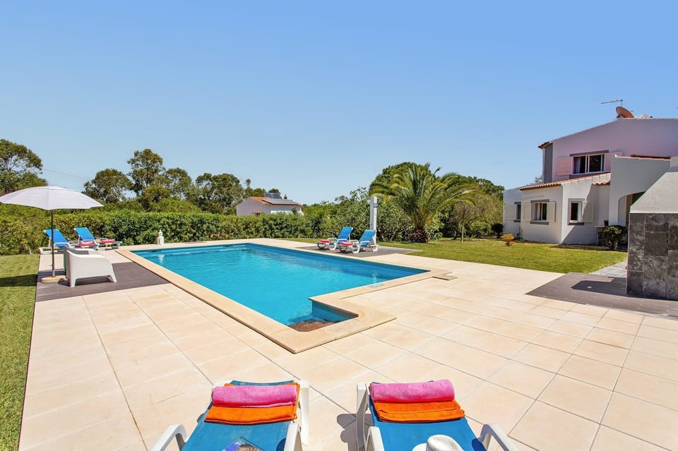Villa Figueiras image