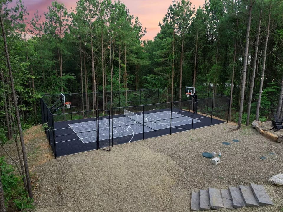 Recreation Paradise: Shoot hoops or play pickleball amidst serene forest views!