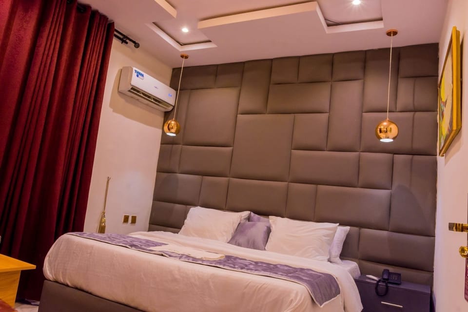 Junior Room, Balcony, City View | Desk, laptop workspace, blackout drapes, soundproofing