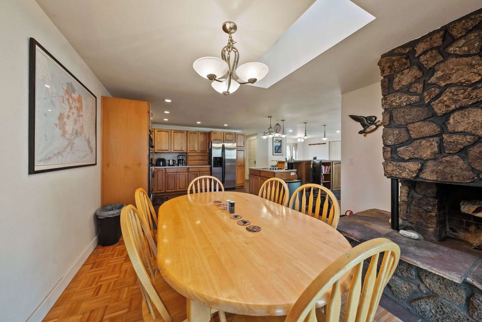 Enjoy meals together at the table for 6