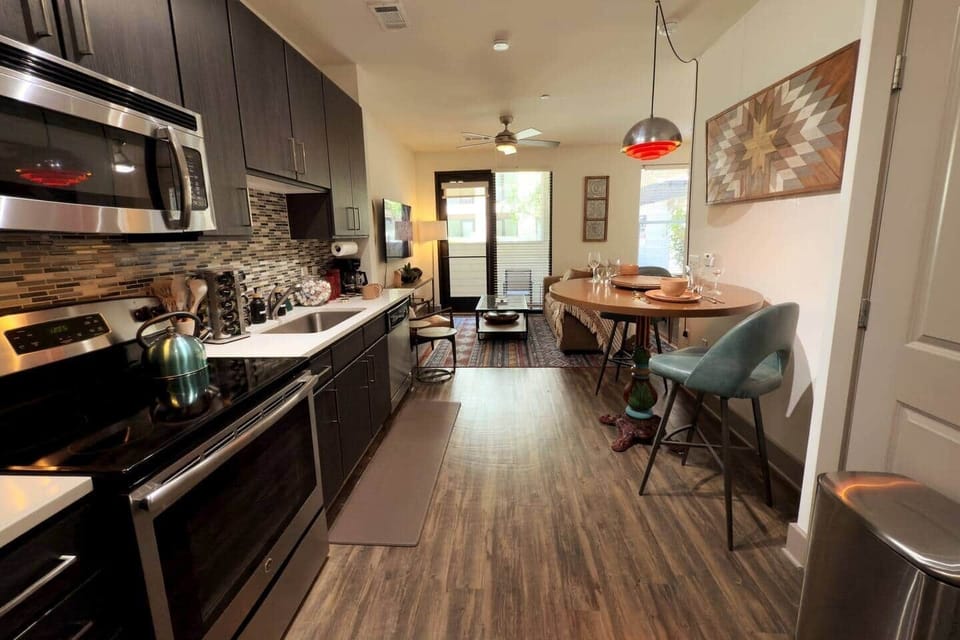 Just enough room for anything you may need during your time in Nashville.