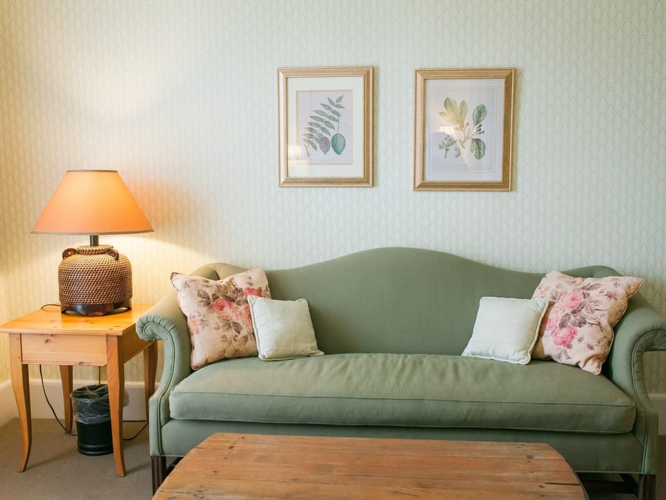 Sitting Area
