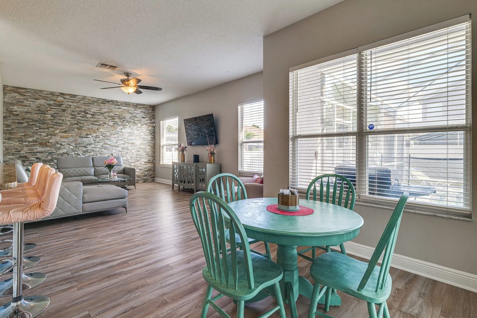 Dining Area | 1st Floor