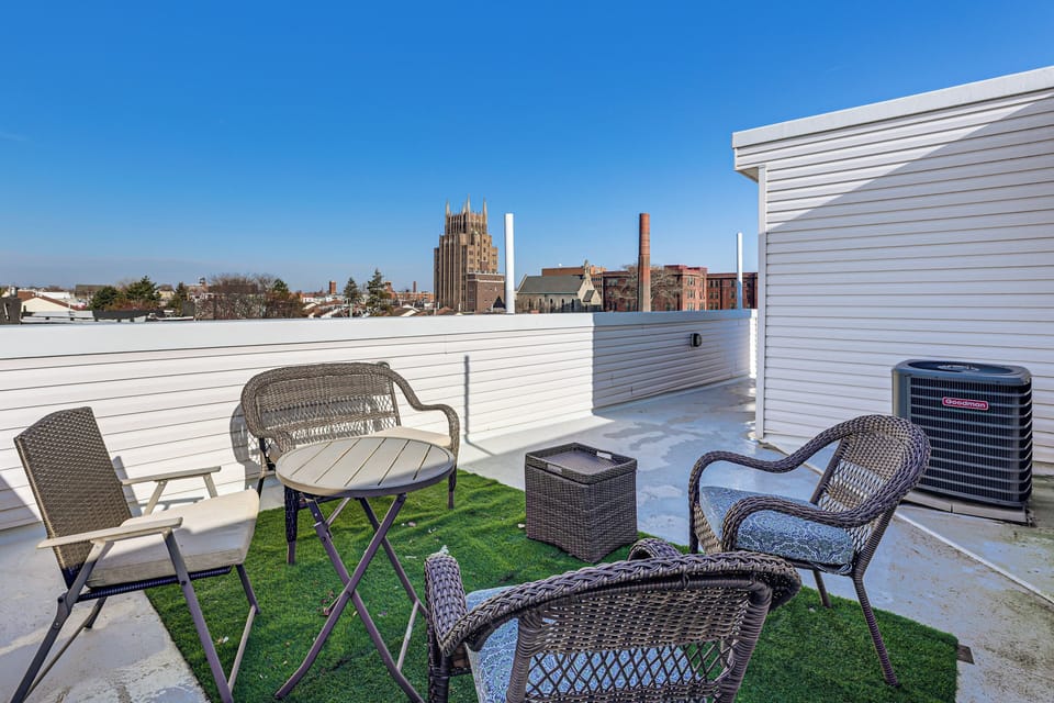 Private Rooftop Deck