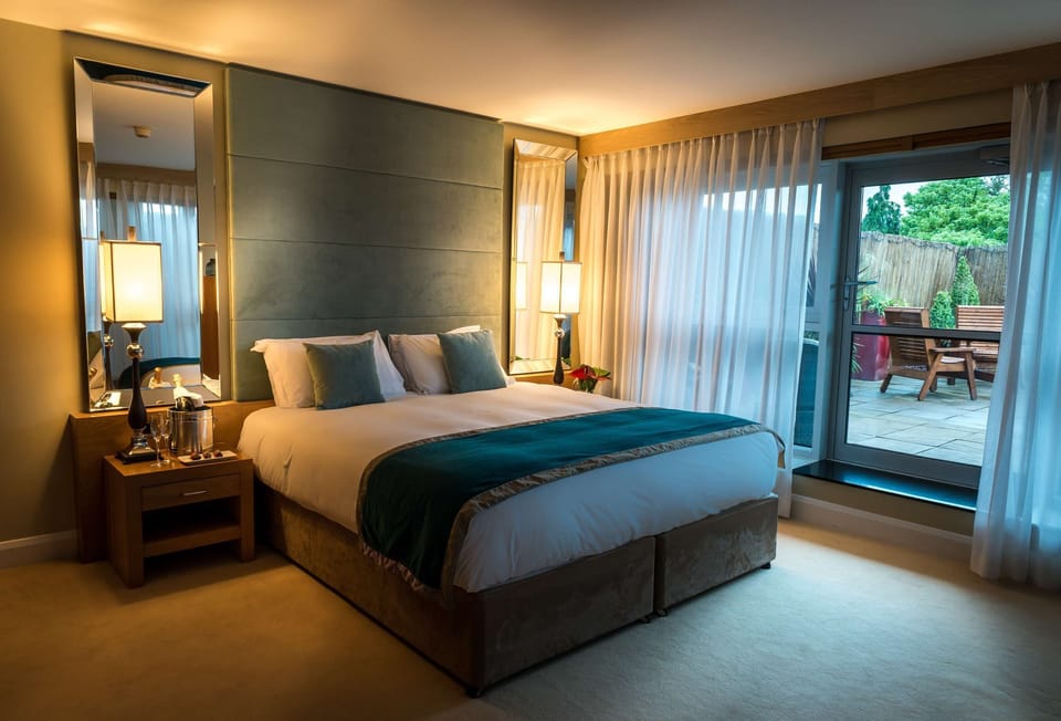 Superior Room | Hypo-allergenic bedding available, in-room safe, desk, blackout drapes