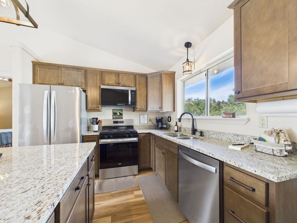 Fully equipped kitchen