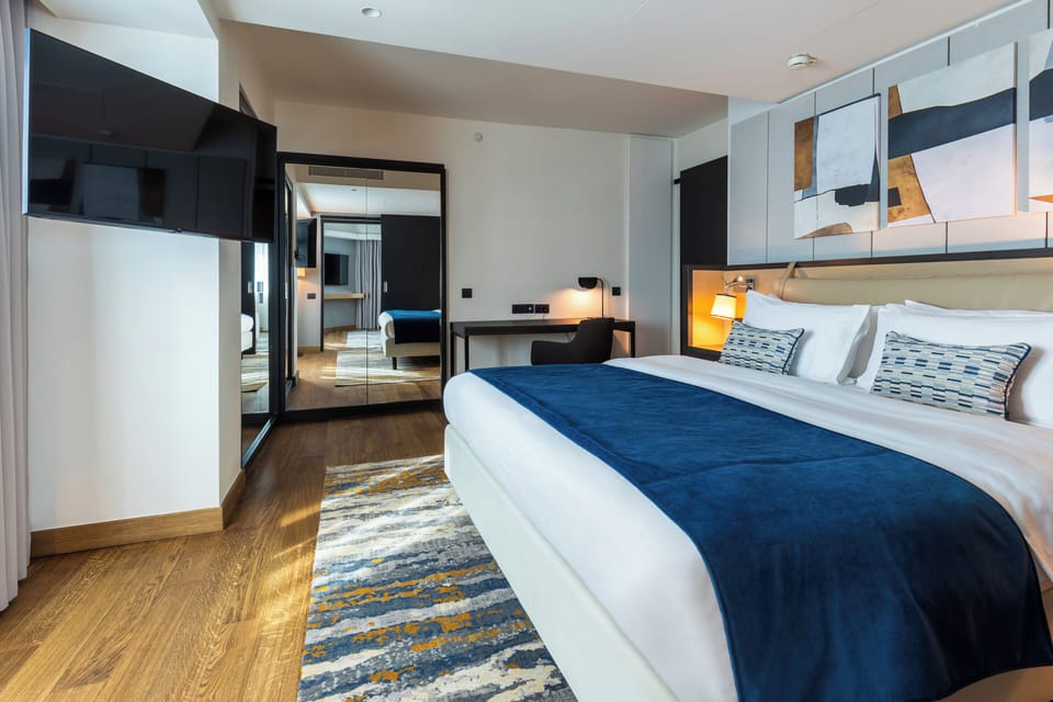 Suite, Multiple Beds, City View (Belgrade) | Hypo-allergenic bedding, minibar, in-room safe, desk