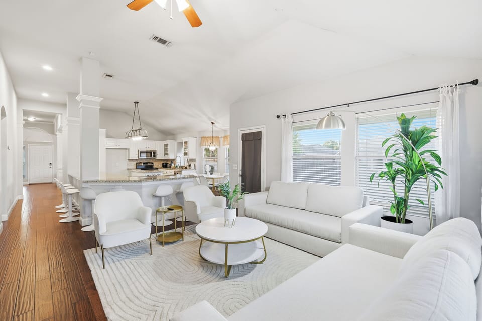 House | Living area | TV