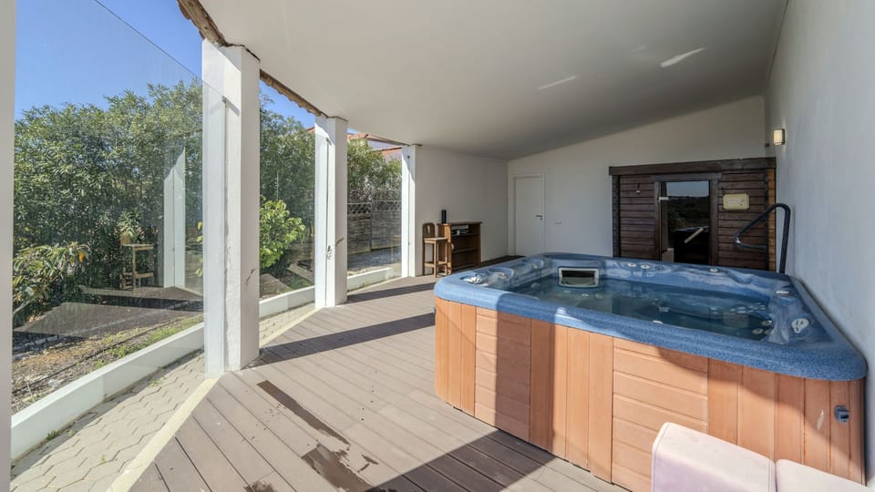 Ground level Indoor hot tub