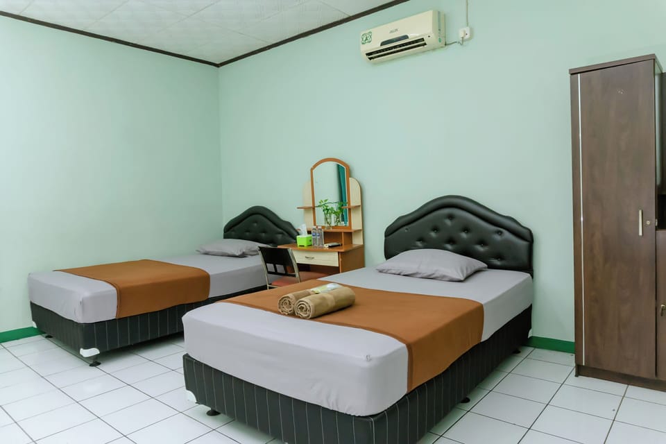 Economy Room | Free WiFi, bed sheets