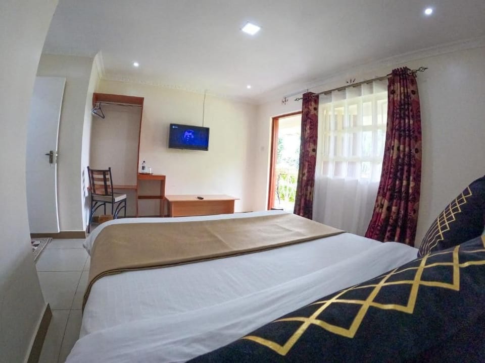 Classic Double Room | Free WiFi, bed sheets