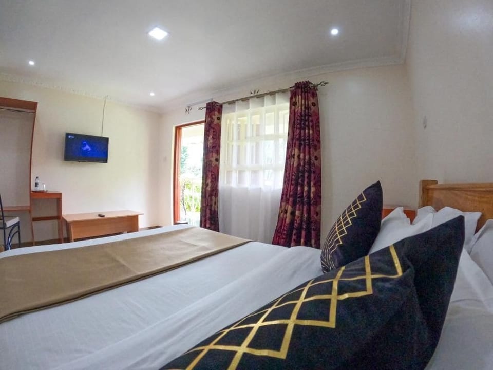 Classic Double Room | Free WiFi, bed sheets