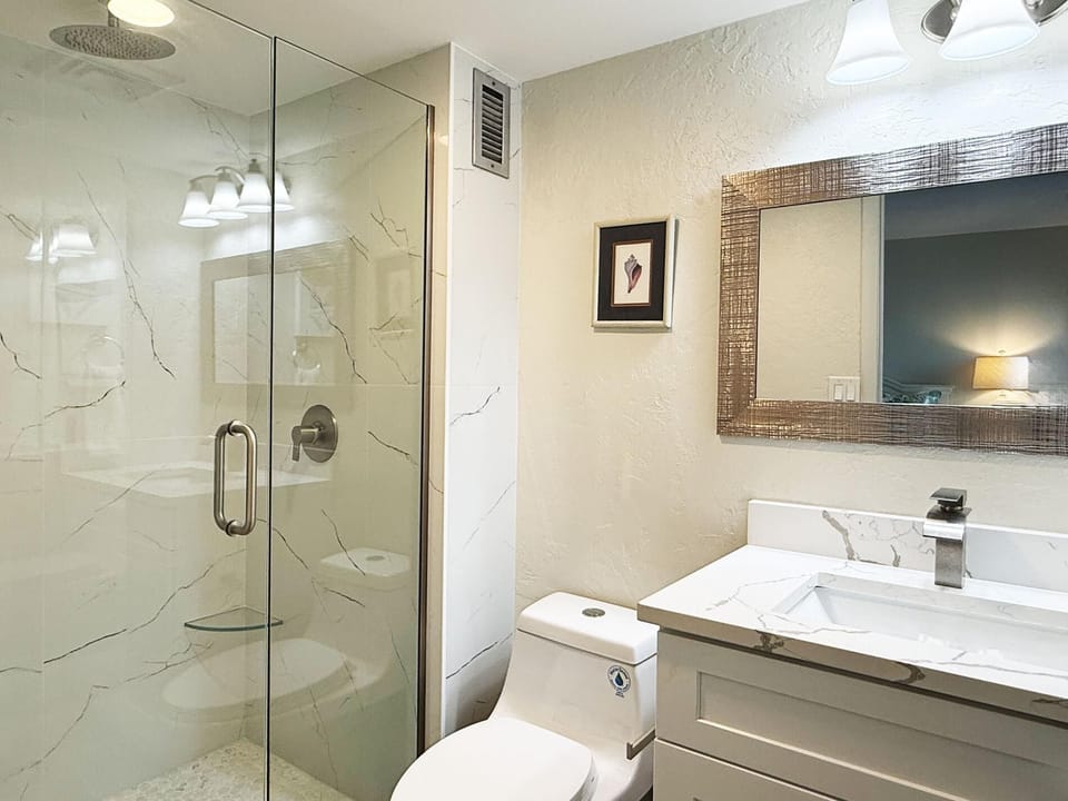 Siesta Harbor 2BR – 55+ Pool, Hot Tub & Beach (6356)