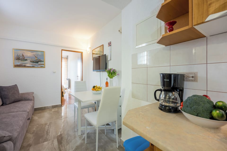 Kitchen and dining area